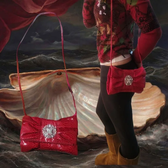 IMAN Global Chic Ruby Red Snake Skin Clutch - Picture 2 of 7